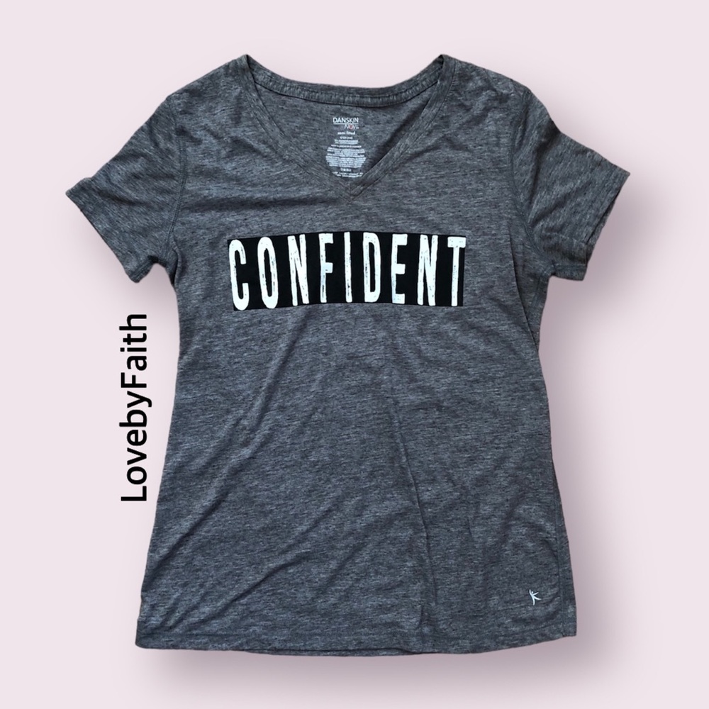 Danskin grey short sleeve confident top size small